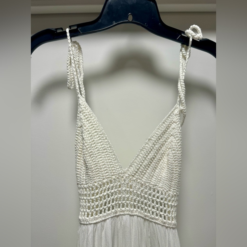Forever 21 White Maxi Crochet Top Backless Size Small - Picture 4 of 6
